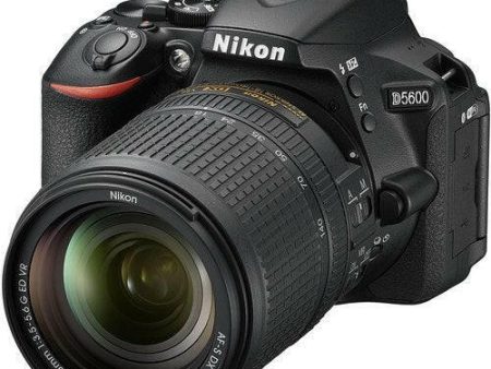 Nikon D5600 DSLR Camera + 18-140mm f 3.5-5.6G VR Lens Supply